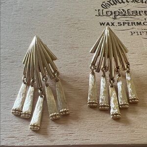 Monet Gold-Tone Dangle Fringe Earrings vintage clip signed